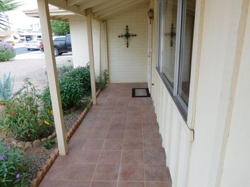 12231 N Thunderbird Rd, Sun City, AZ 85351