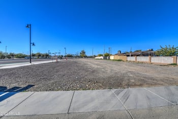 12232 Thunderbird Rd #16, El Mirage, AZ 85335