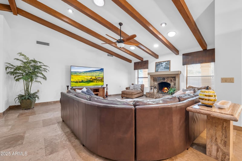 12234 Yaki Ct, Phoenix, AZ 85044