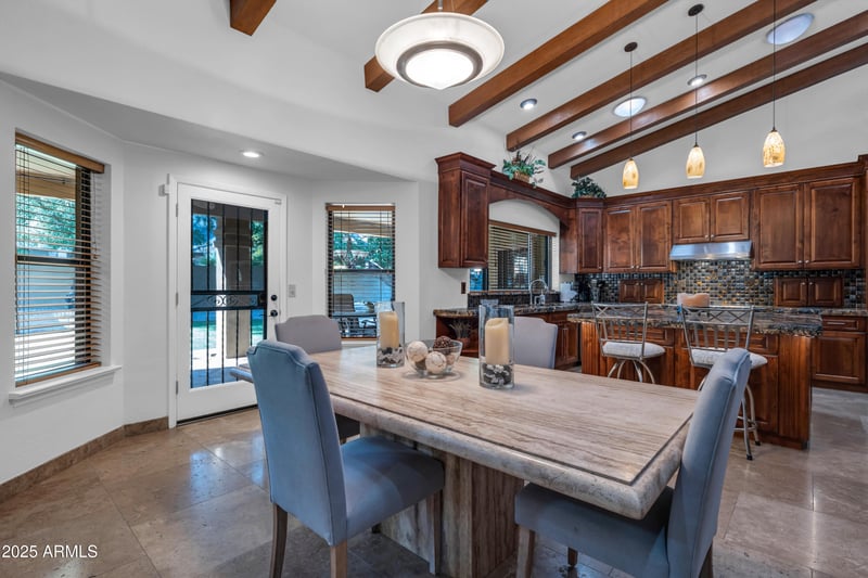 12234 Yaki Ct, Phoenix, AZ 85044