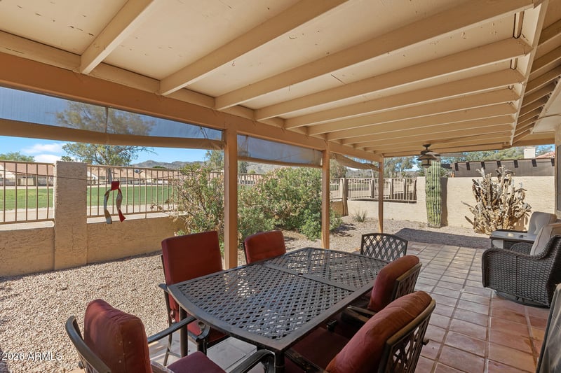 12238 Shoshoni Dr, Phoenix, AZ 85044