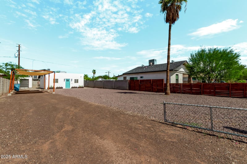 1224 Portland St, Phoenix, AZ 85006