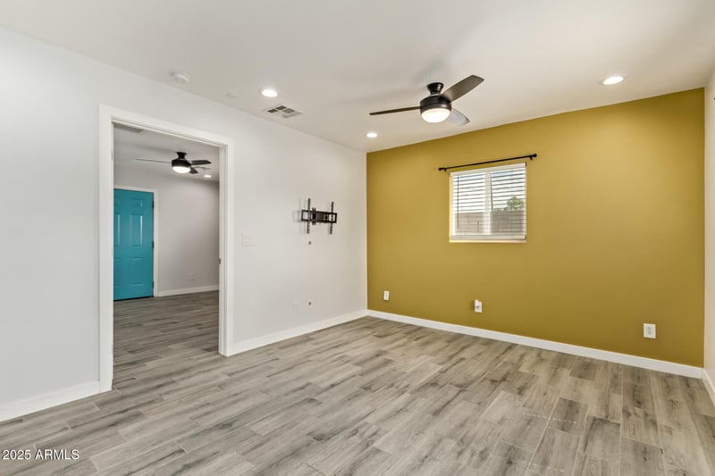 1224 Portland St, Phoenix, AZ 85006