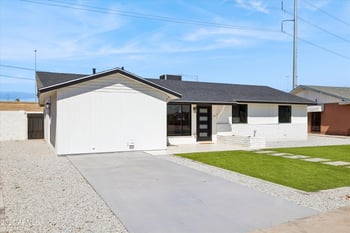 12240 N 26th Dr, Phoenix, AZ 85029
