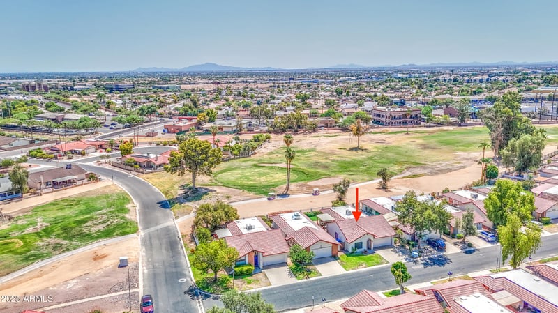 12243 Chippewa Dr, Phoenix, AZ 85044