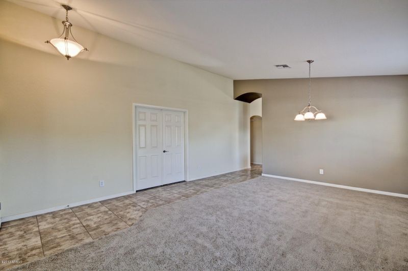 12243 W Electra Ln, Sun City, AZ 85373