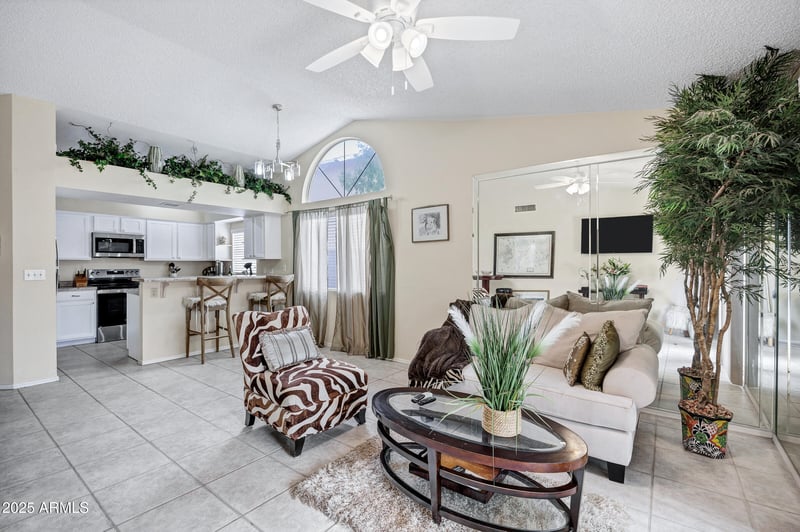 12244 45th St, Phoenix, AZ 85044