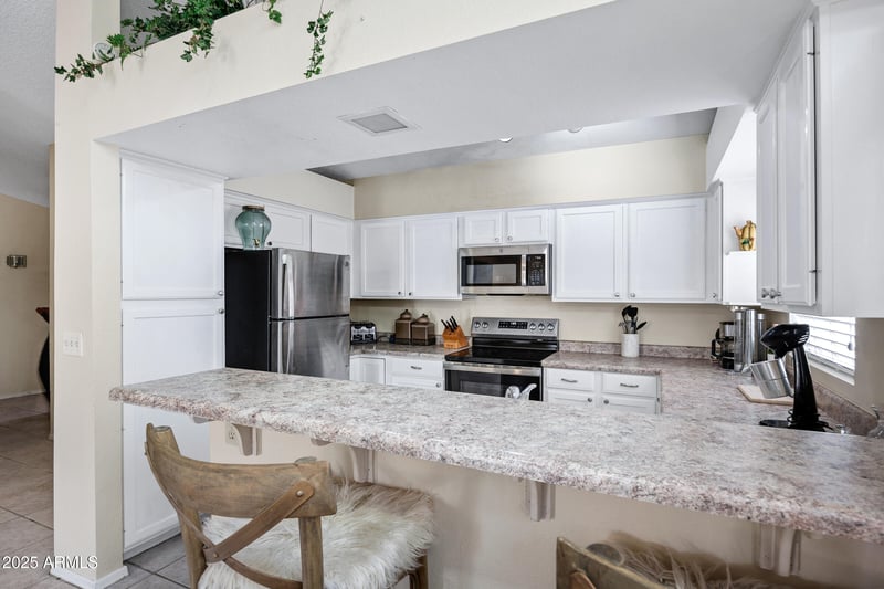 12244 45th St, Phoenix, AZ 85044