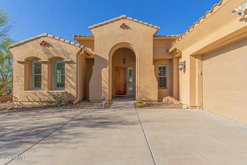12246 Blackstone Ct, Peoria, AZ 85383