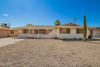 12248 105th Ave, Sun City, AZ 85351