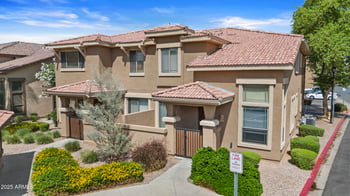 1225 36th St #1015, Phoenix, AZ 85008