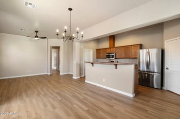 1225 36th St #2043, Phoenix, AZ 85008