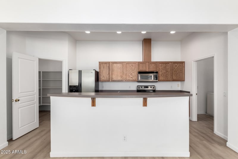 1225 36th St #2069, Phoenix, AZ 85008