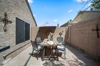1225 E Kristal Way, Phoenix, AZ 85024