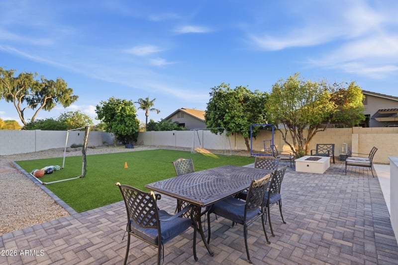 1225 Tyson Ct, Gilbert, AZ 85295