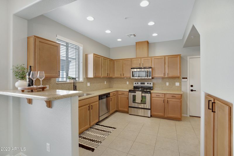 1225 N 36th St #1138, Phoenix, AZ 85008
