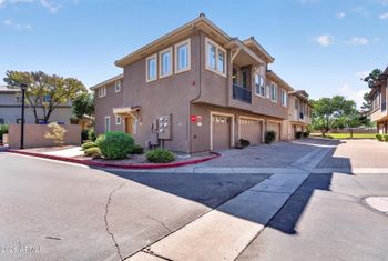 1225 N 36th St #2005, Phoenix, AZ 85008