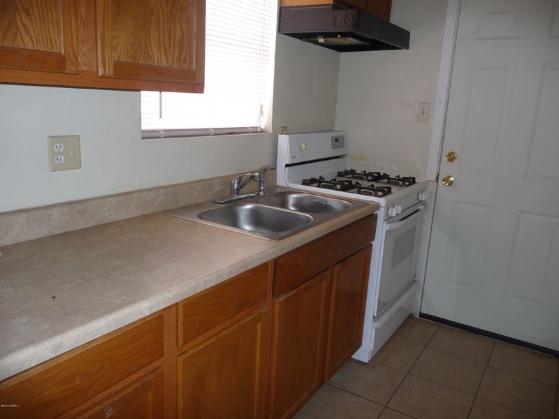 1225 S 13th Ave, Phoenix, AZ 85007