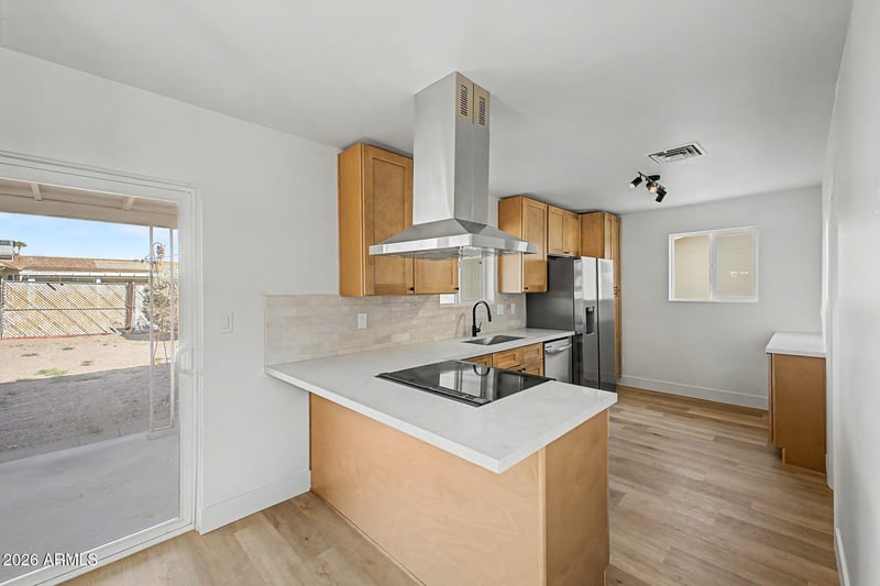 1225 S Lawther Dr, Apache Junction, AZ 85120