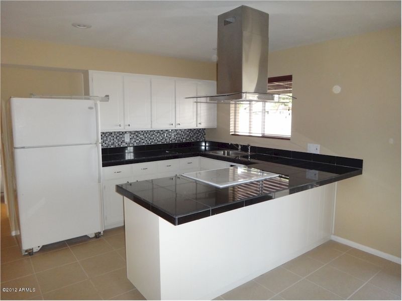 1225 W 10th Pl, Tempe, AZ 85281