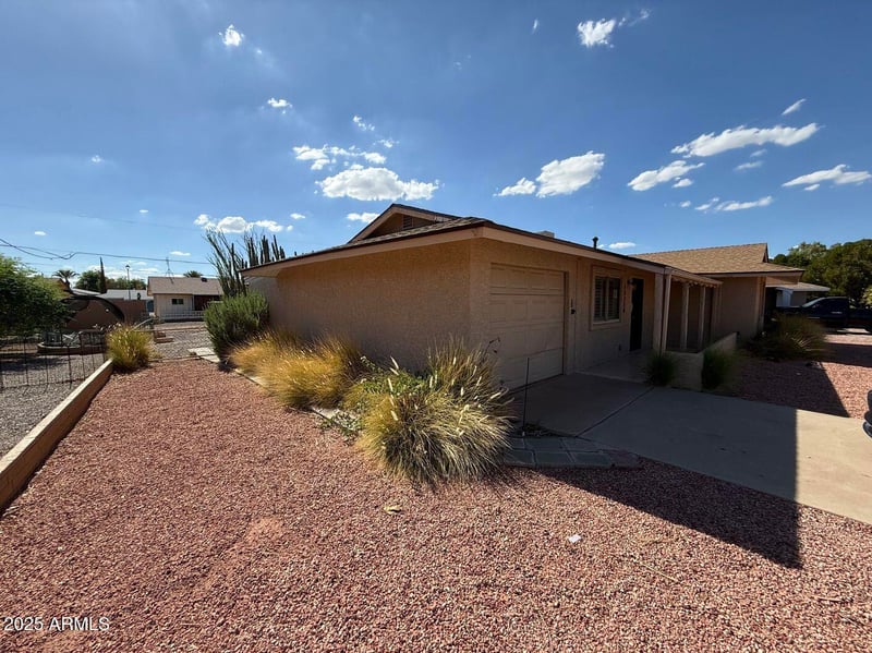 12250 Cherry Hills Dr, Sun City, AZ 85351