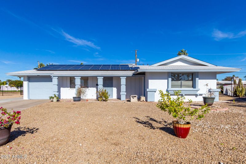 12251 N Thunderbird Rd N, Sun City, AZ 85351