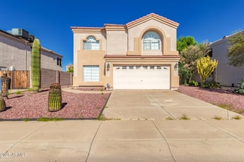1226 Wahalla Ln, Phoenix, AZ 85024
