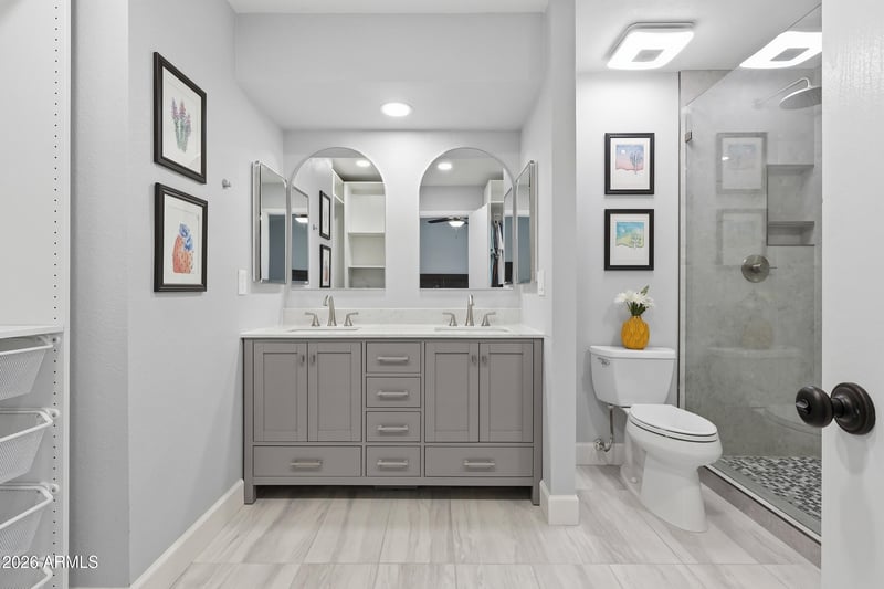 1227 Revolta Cir, Mesa, AZ 85207