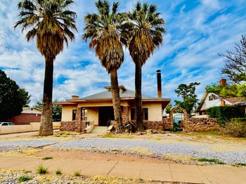 1228 9th St, Douglas, AZ 85607