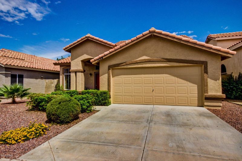 1228 E Muriel Dr, Phoenix, AZ 85022