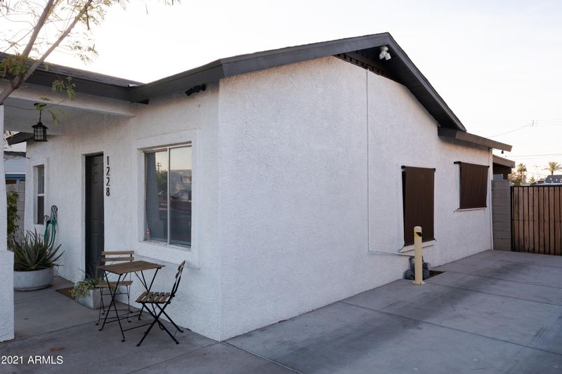 1228 E Taylor St, Phoenix, AZ 85006