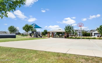 1228 Gloucester Rd, San Tan Valley, AZ 85143