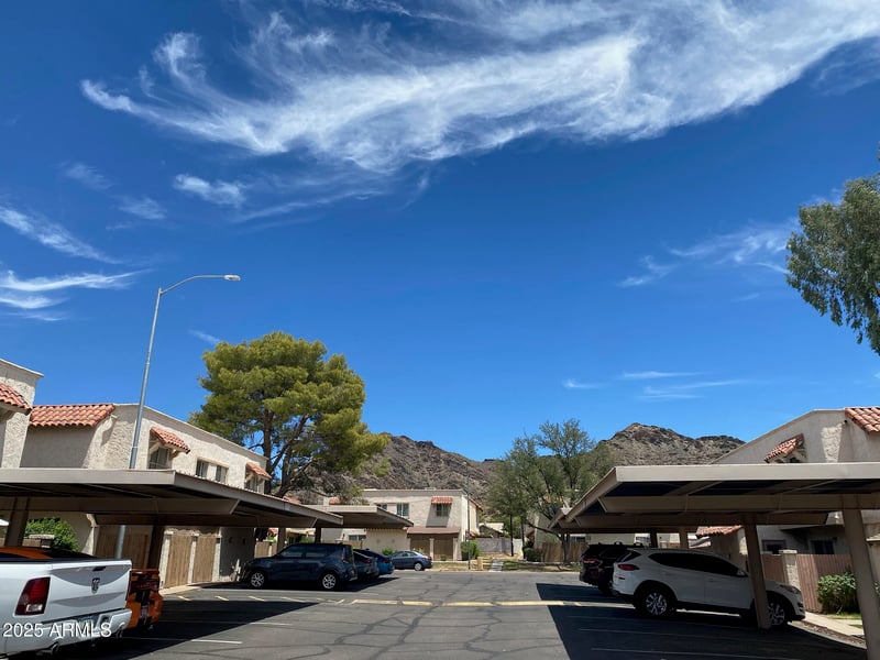 1228 Lawrence Ln, Phoenix, AZ 85020