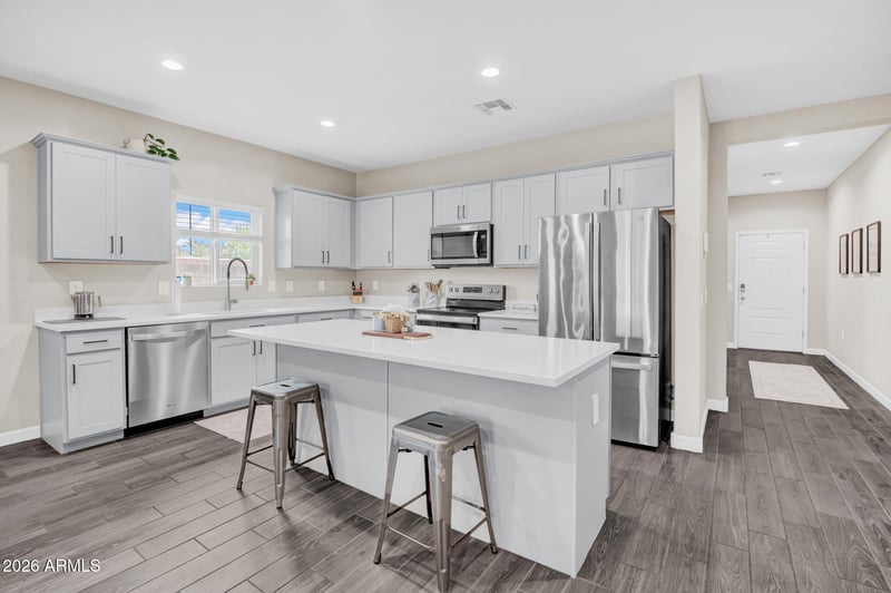 1228 Gloucester Rd, San Tan Valley, AZ 85143