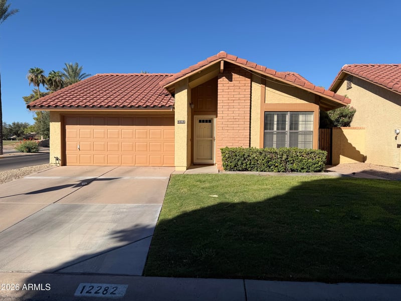 12282 S Shoshoni Dr, Phoenix, AZ 85044