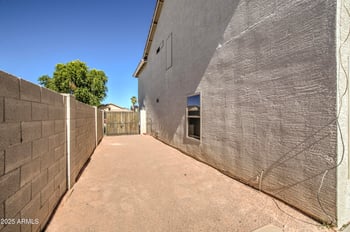 1229 Chelsea Dr, San Tan Valley, AZ 85140
