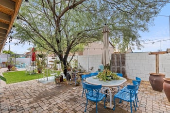 1229 E Devonshire Ave, Phoenix, AZ 85014