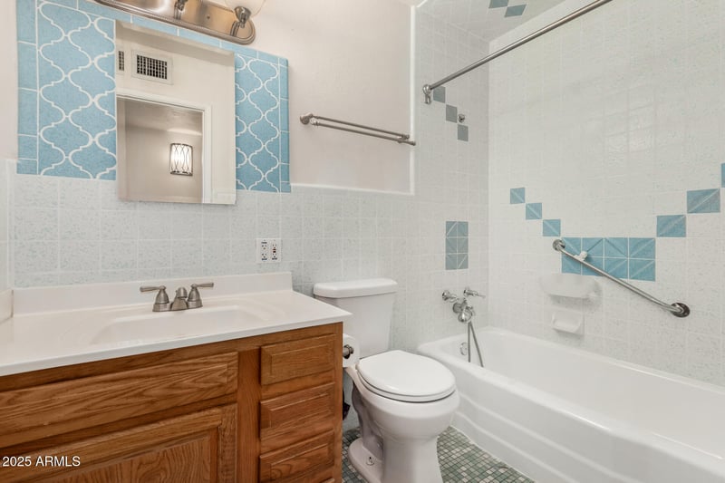 123 Continental Dr, Tempe, AZ 85288