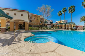 123 Washington St #14, Chandler, AZ 85225
