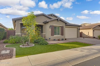 123 Winterberry Ave, Queen Creek, AZ 85140