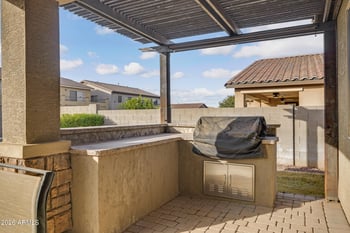 123 Winterberry Ave, Queen Creek, AZ 85140