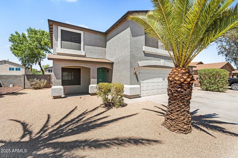 1230 Desert Moon Trl, San Tan Valley, AZ 85143