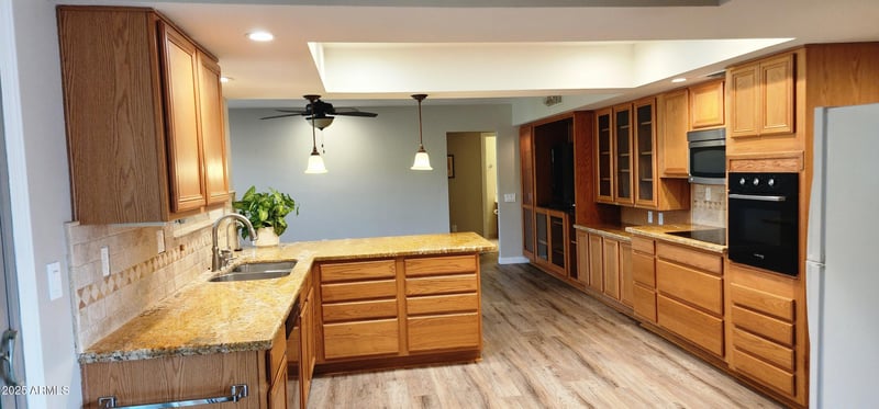 12306 Parkwood Dr, Sun City West, AZ 85375