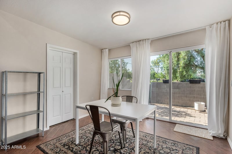 1231 Bluebell Ln, Tempe, AZ 85288