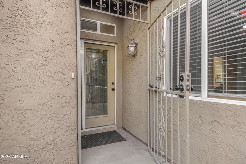 1231 E Bluebell Ln, Tempe, AZ 85288