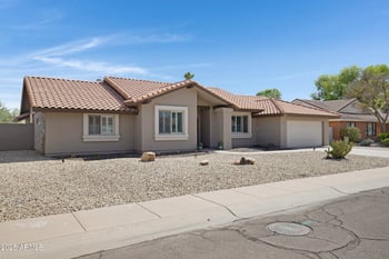 1231 Sunburst Ln, Tempe, AZ 85284