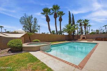 1231 Islandia Dr, Gilbert, AZ 85233