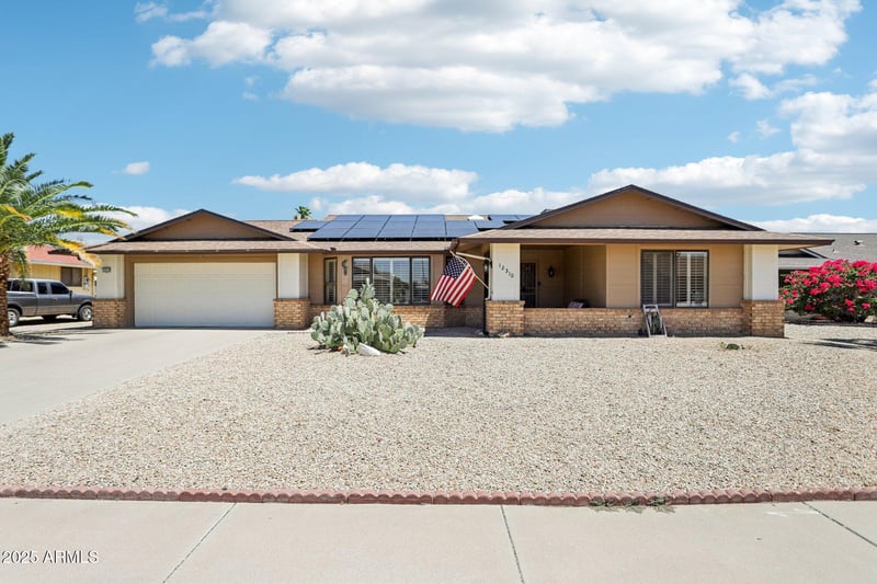 12310 Foxfire Dr, Sun City West, AZ 85375