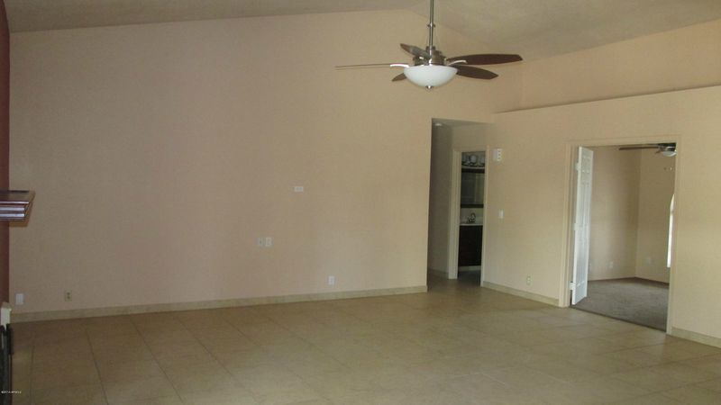 12311 N 78th Ave, Peoria, AZ 85381