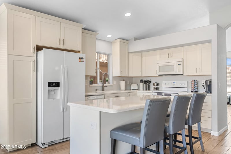 12312 Edgemont Ave, Avondale, AZ 85392